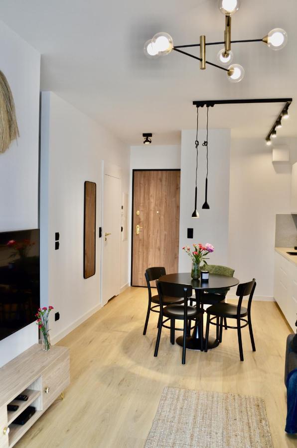 Plac Unii Gold Apartment Гдиня Екстериор снимка