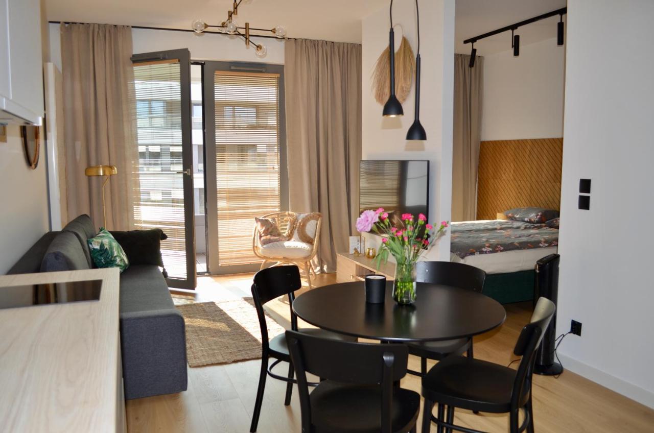 Plac Unii Gold Apartment Гдиня Екстериор снимка